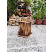 Floreira Pentagonal De Madeira Maciça Bv Magazine